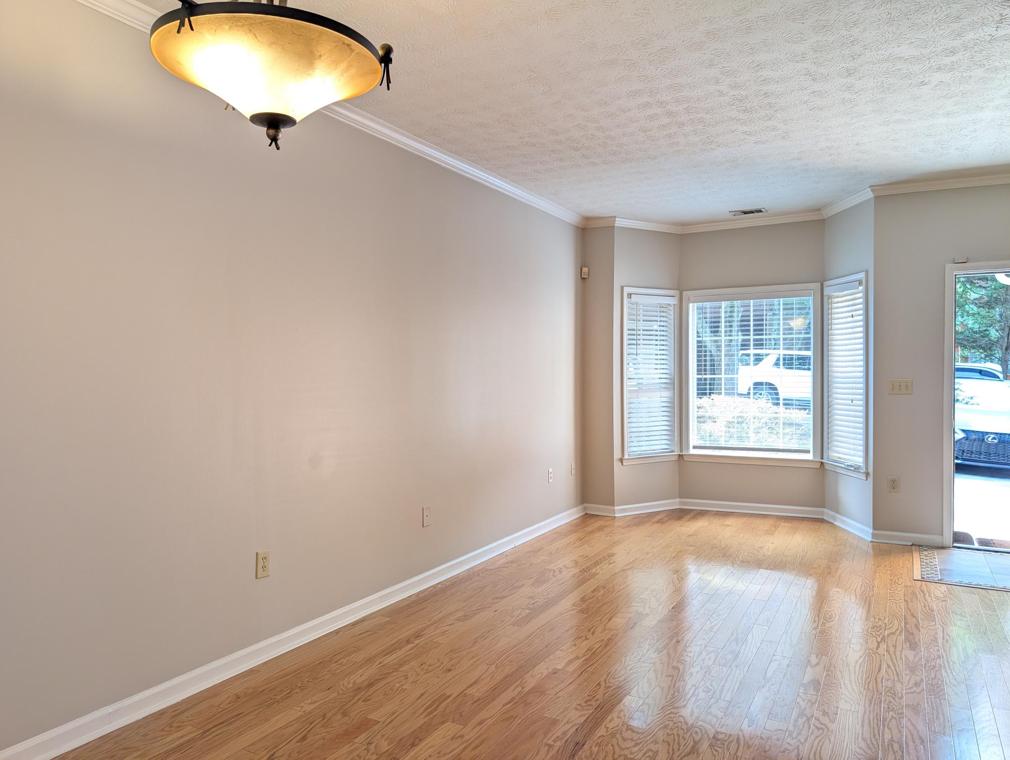 2680 Pine Tree Rd NE Apt 3 – photo 3
