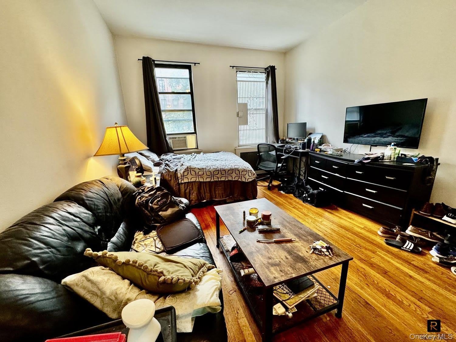 1728 Second Avenue – photo 3