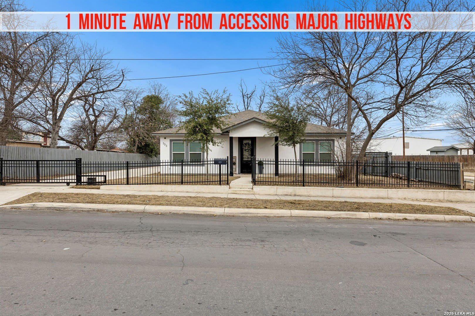 303 Pendleton Ave – photo 2