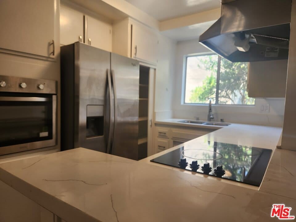 8531 Alcott St – photo 2