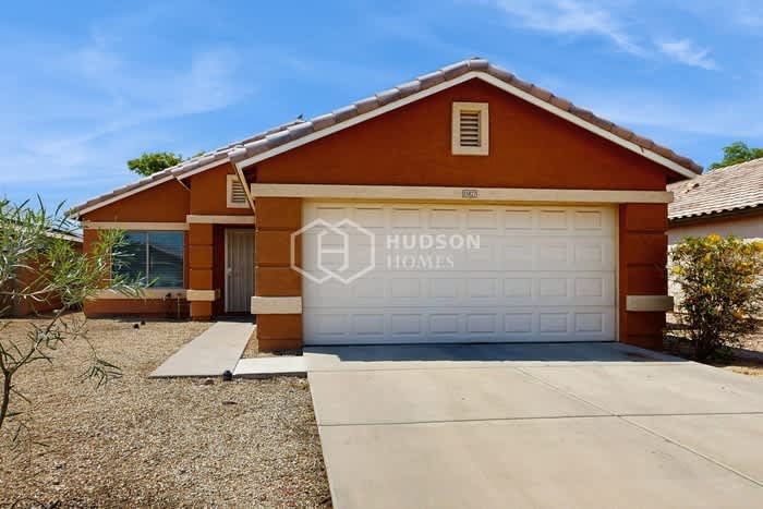 15827 West Adams Street – photo 1