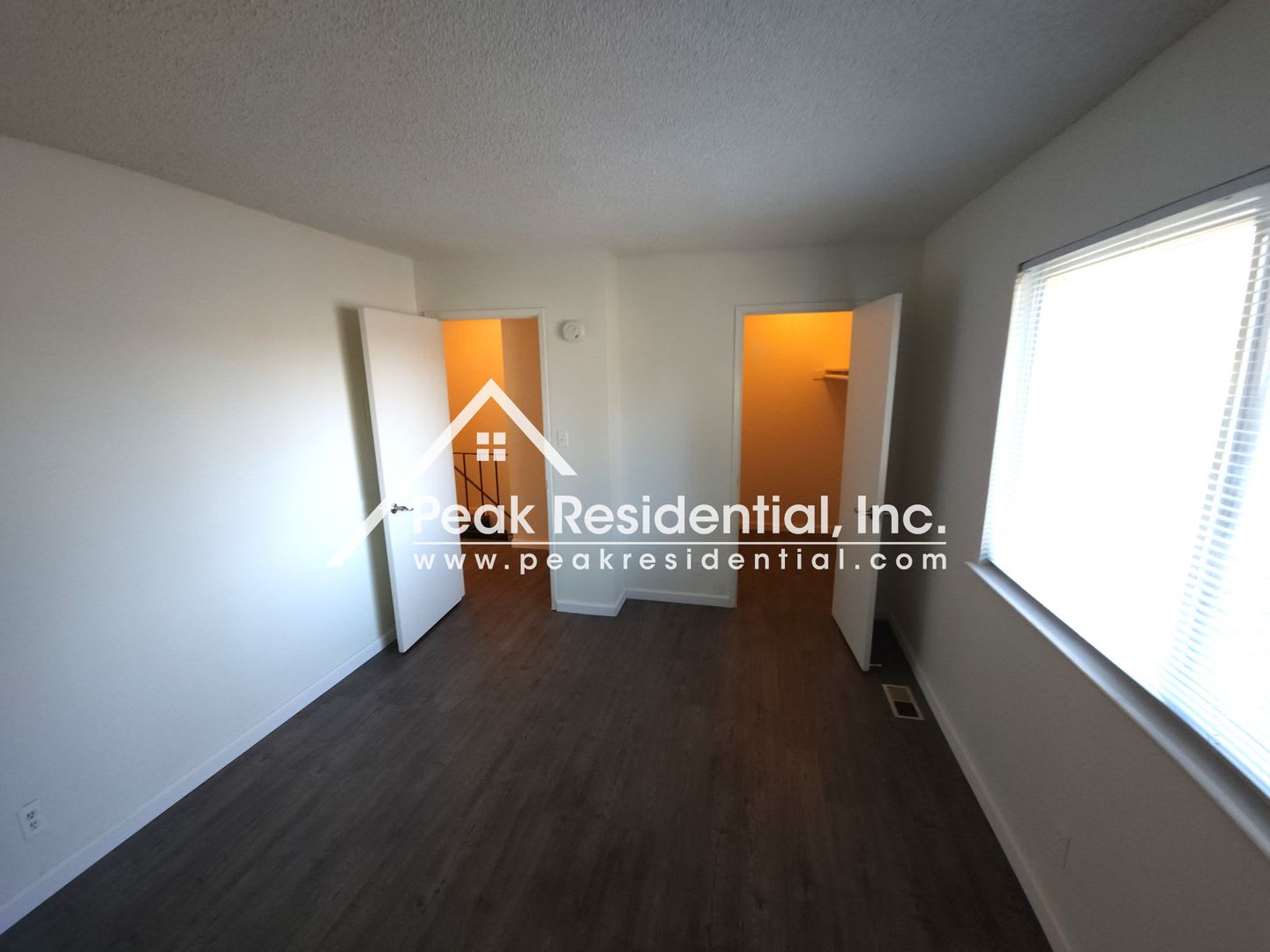 Spacious 2Bd 1Ba Sacramento Fourplex – photo 5