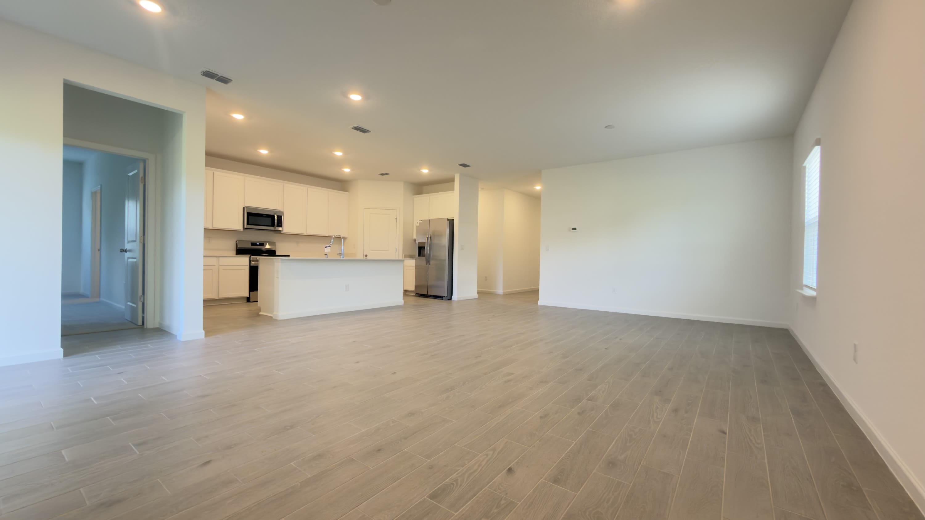 9230 Country House Drive – photo 4