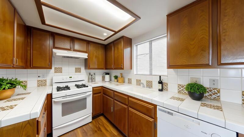 4726 W. 147th Street – photo 3