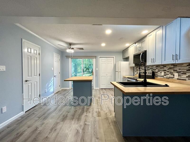 114 Joshua Case Ct – photo 4