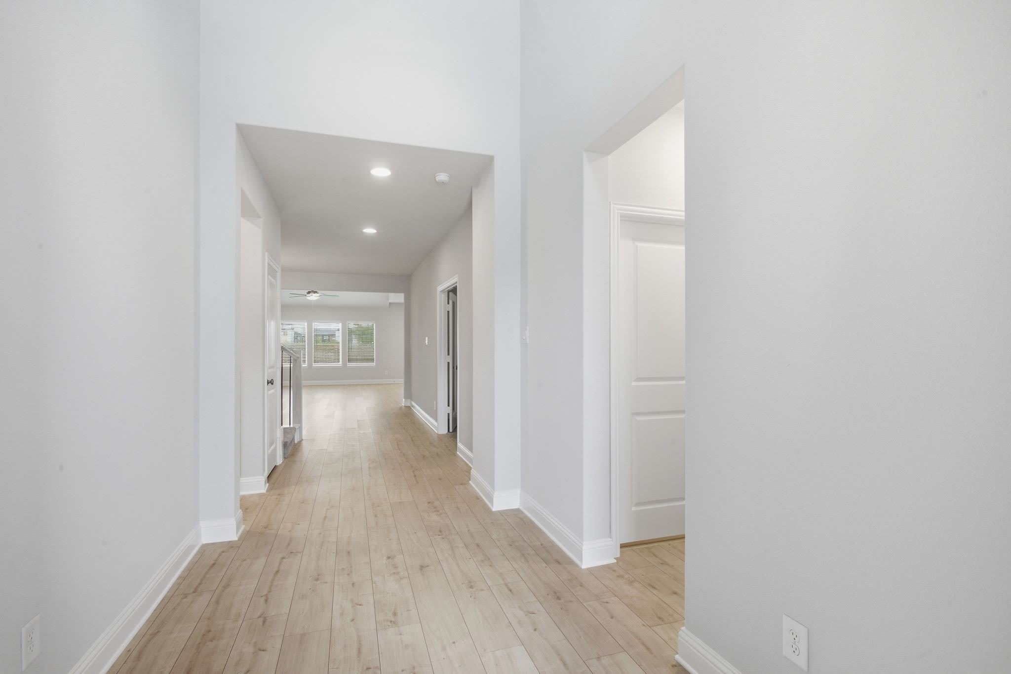 1224 Redcoat Drive – photo 4
