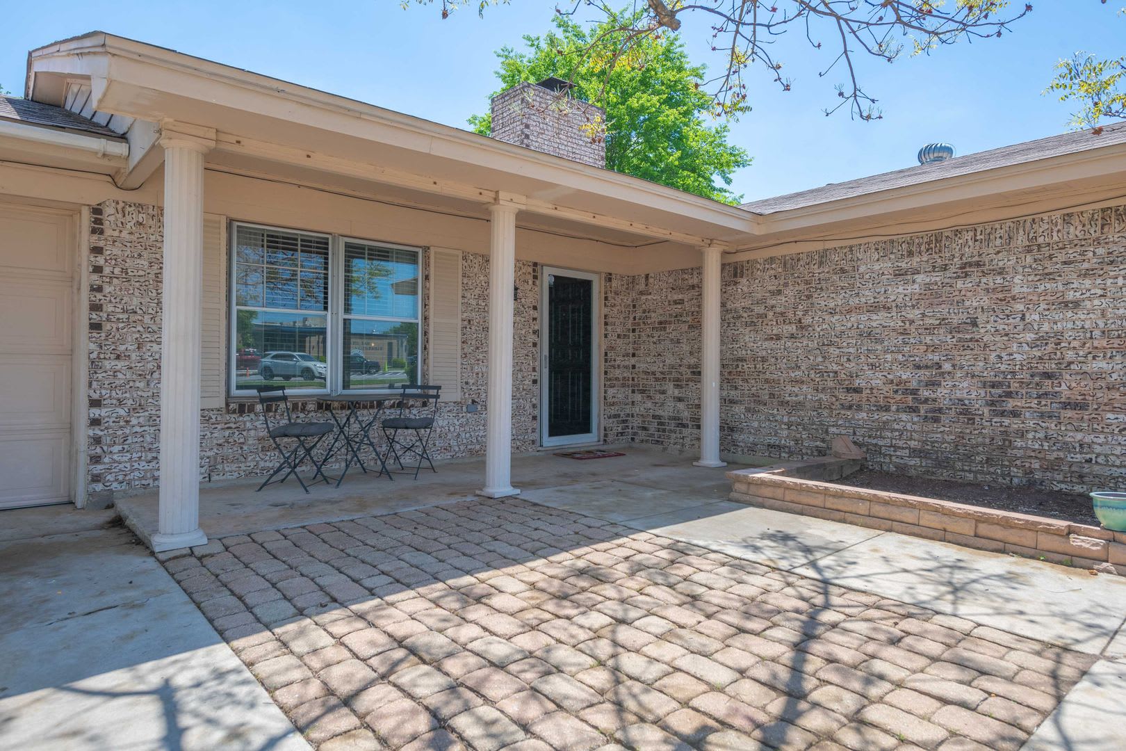 303 Manning Drive – photo 4