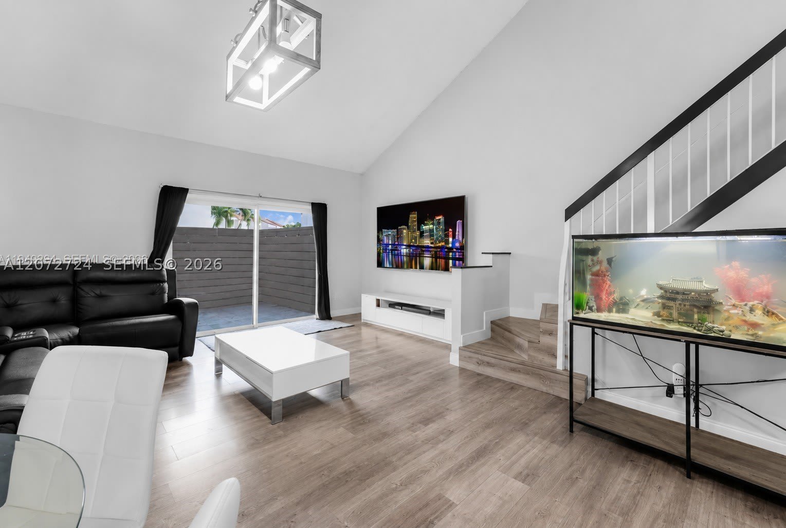 12909 SW 64th Ln – photo 5