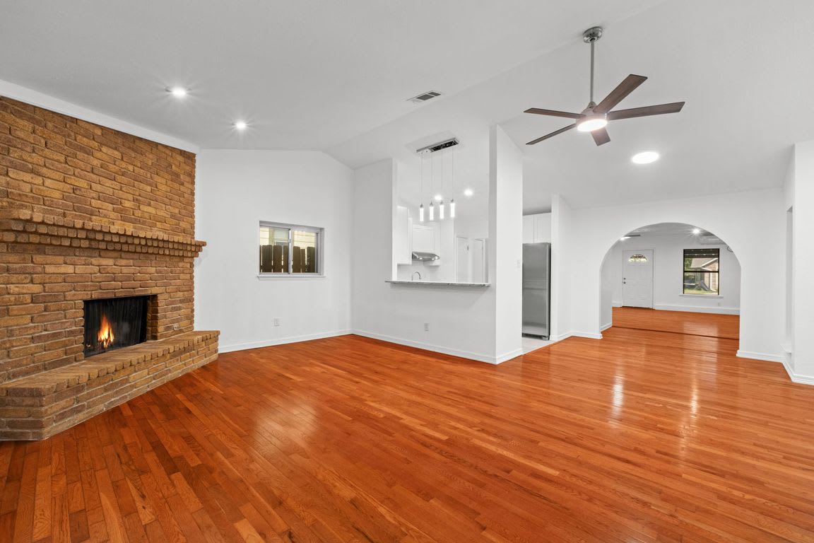 13934 Mission Valley – photo 3