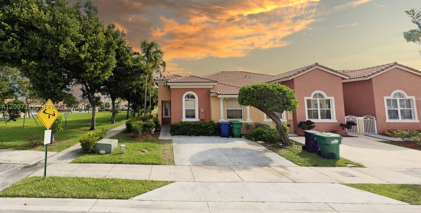 23703 SW 110th Pl – photo 1