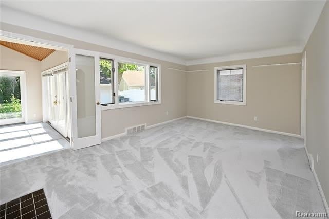 2453 WINDEMERE Road – photo 5