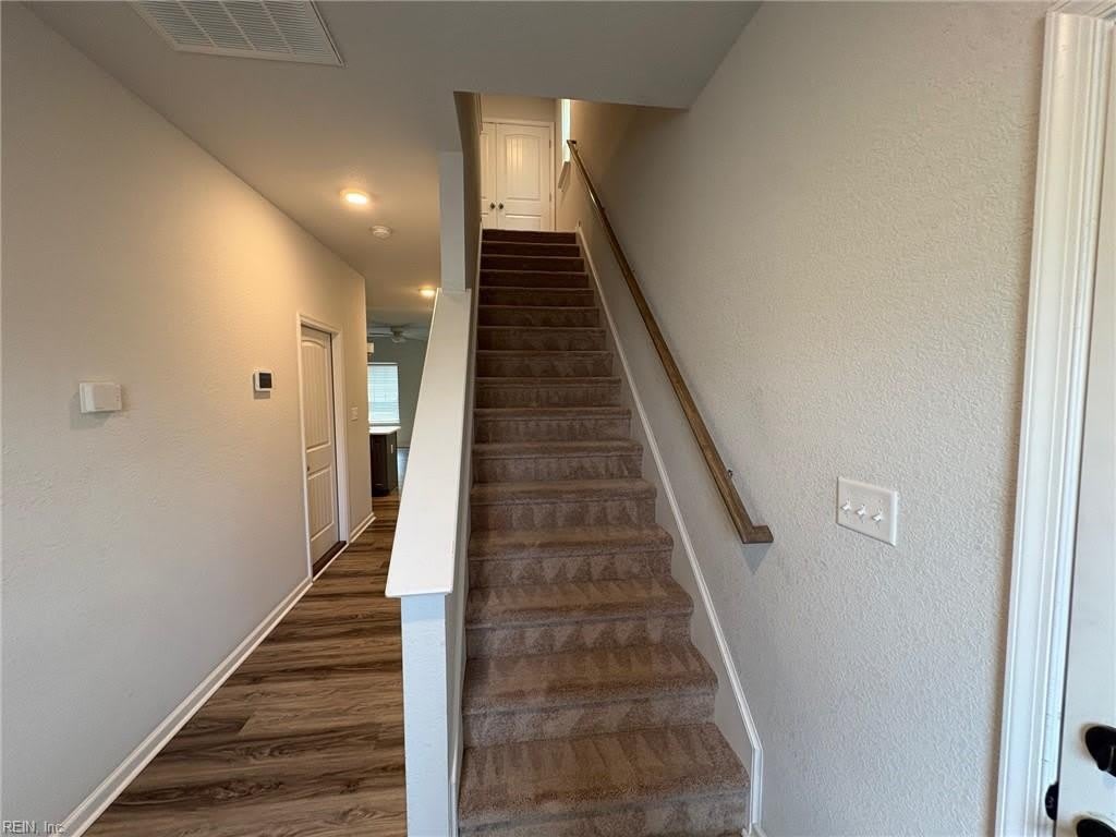 990 Jefferson Street – photo 3