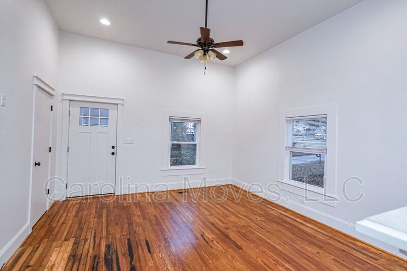 4 Frost Street – photo 2