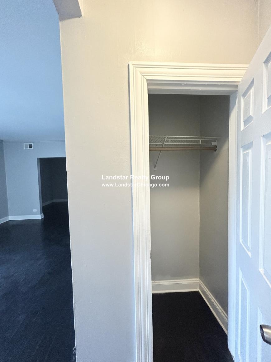 7344 North Damen Ave. – photo 2
