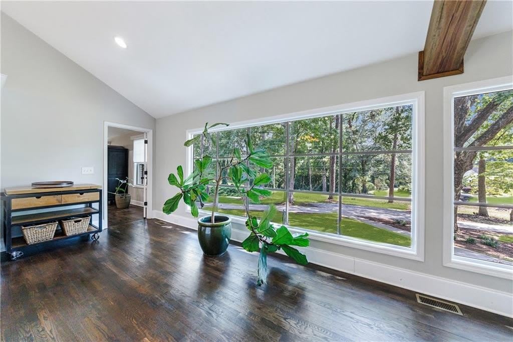 9585a Hutcheson Ferry Road – photo 4