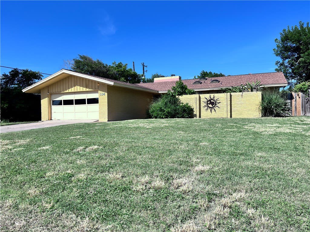 114 E Janin Circle – photo 1