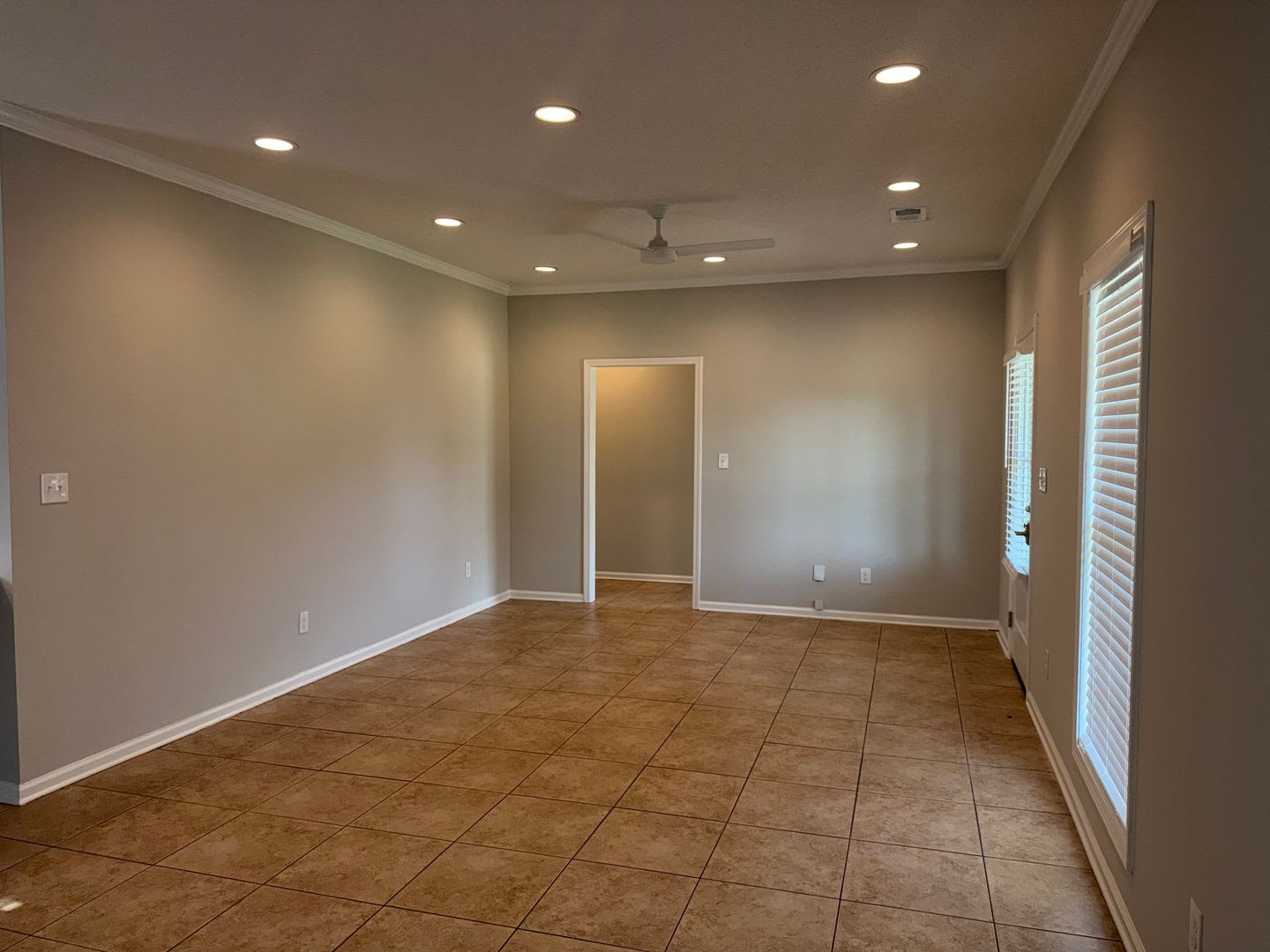 LEASING FOR FALL 2027 3 Bed/3 Bath Forest Lake Home less than a mile from campus! – photo 3