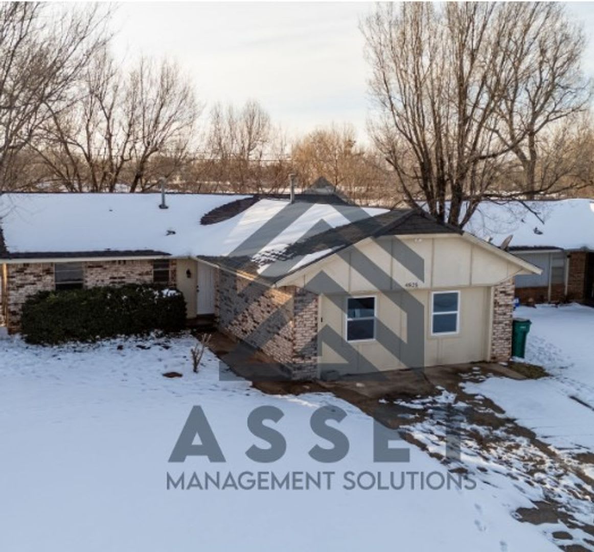 Spacious 5-Bedroom Home Near Tinker AFB and Local Parks – photo 4