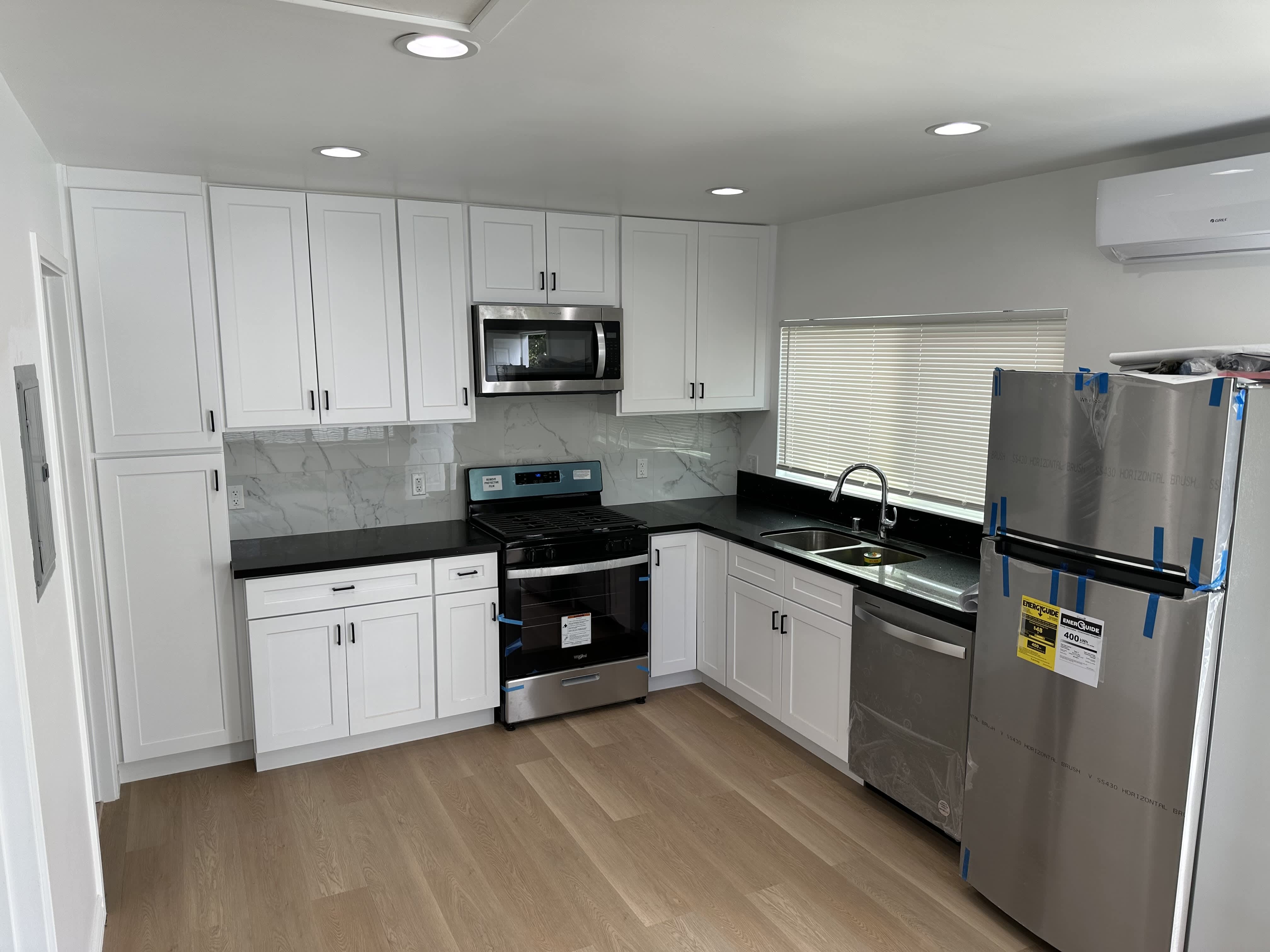 12610 Martha Street – photo 2