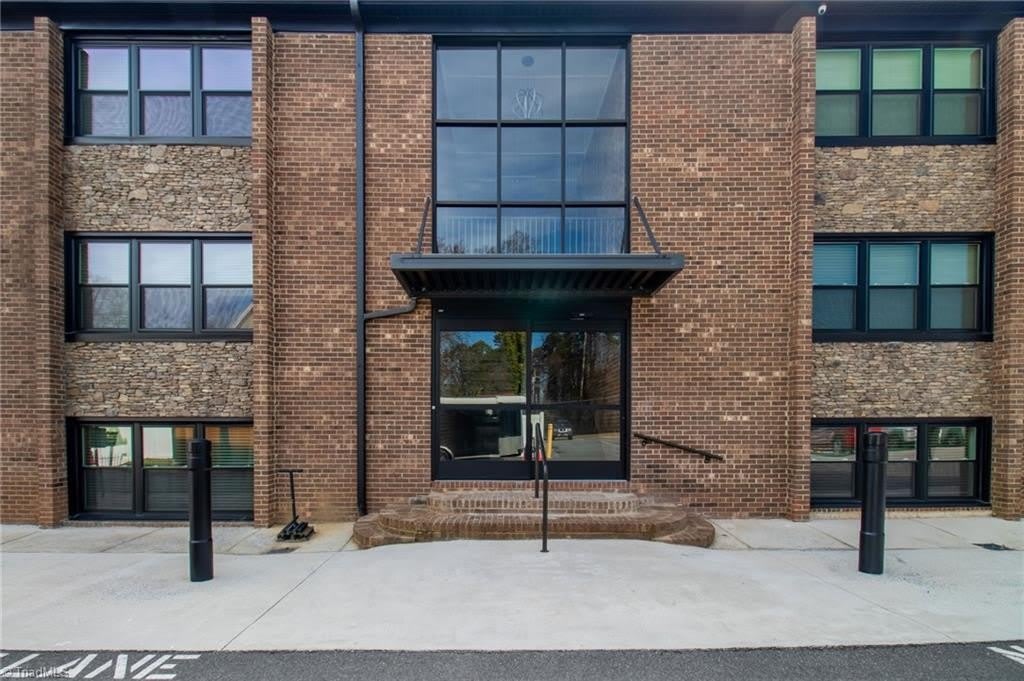 105 Dahl Street – photo 3