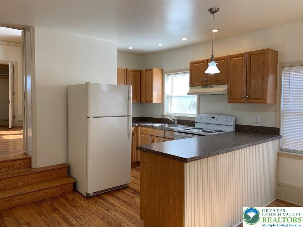 44 N 15Th Street – photo 2