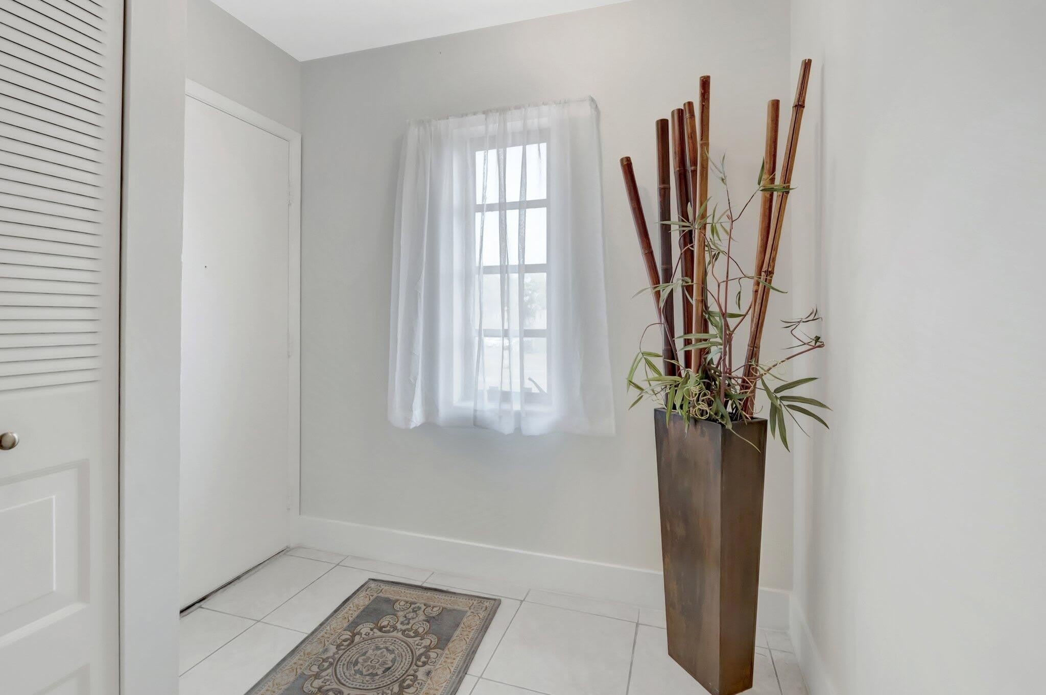 21214 Lago Circle – photo 5