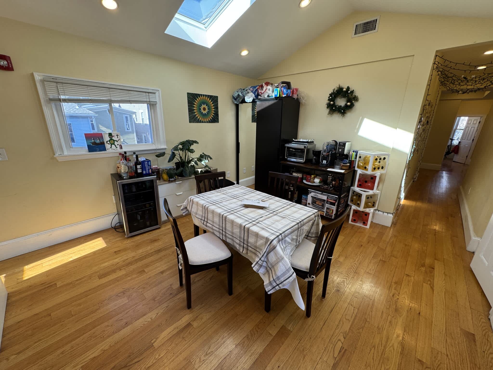 208 Holland St – photo 2