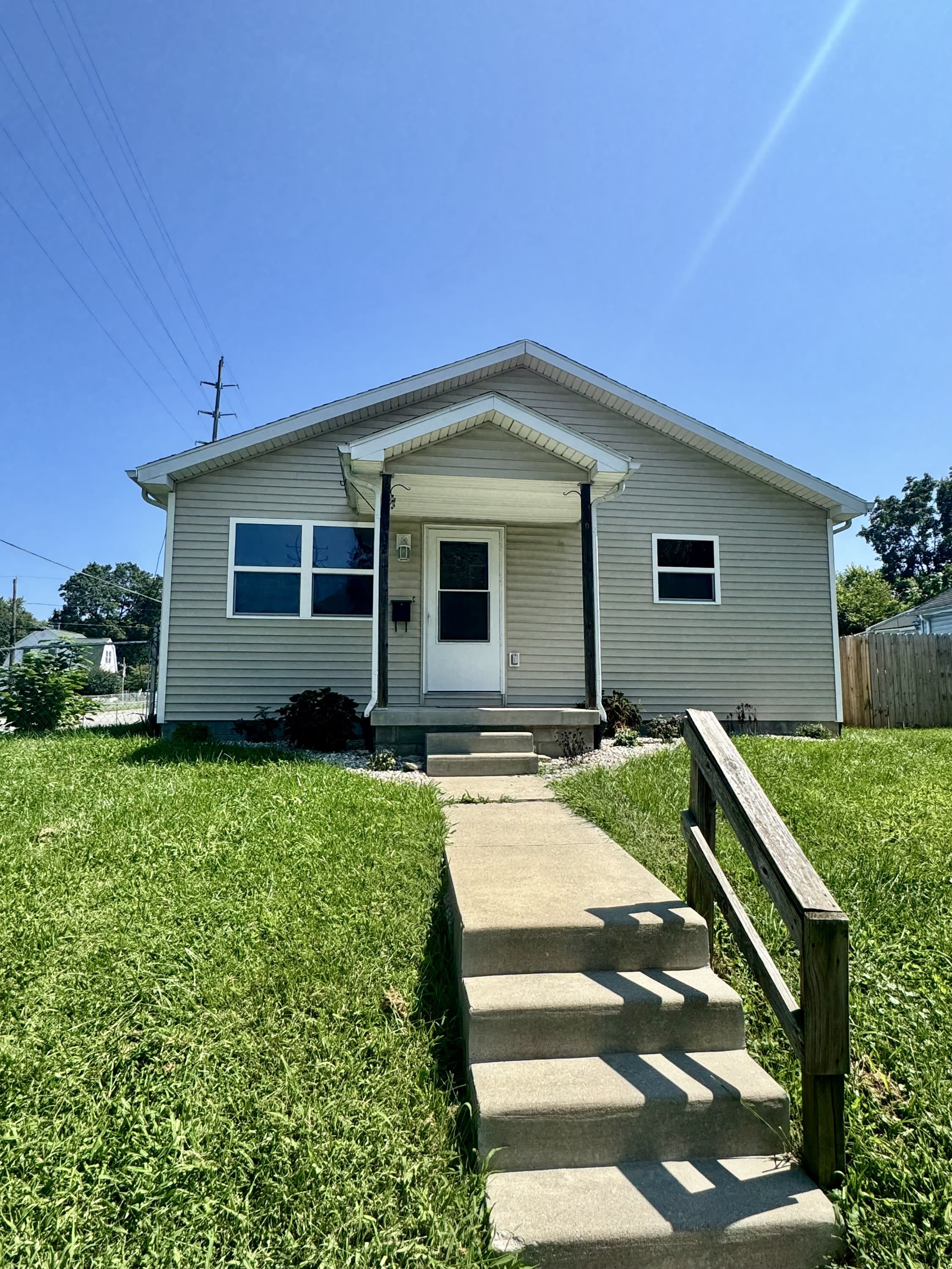 802 South Webster Street – photo 2