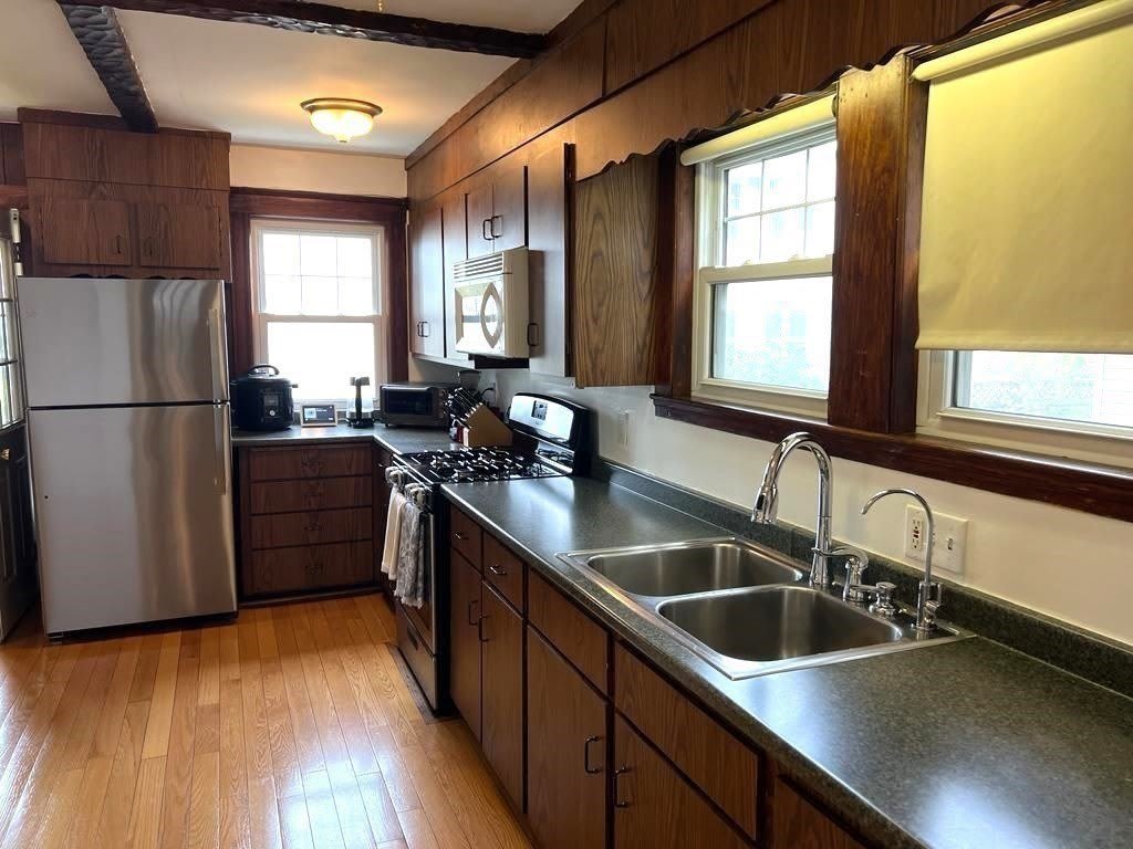5 Glenmont Rd – photo 4