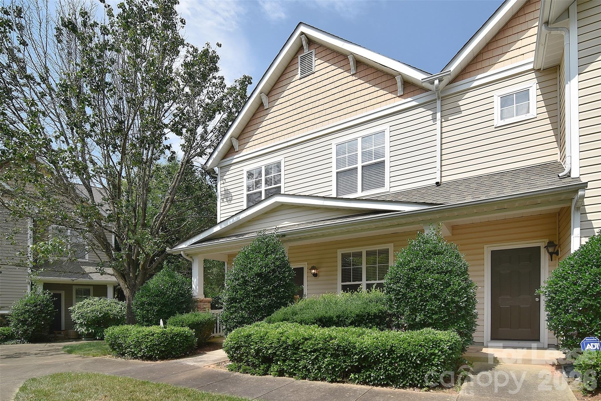 11315 Dundarrach Lane – photo 2