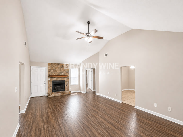 7626 Didwell Court – photo 4