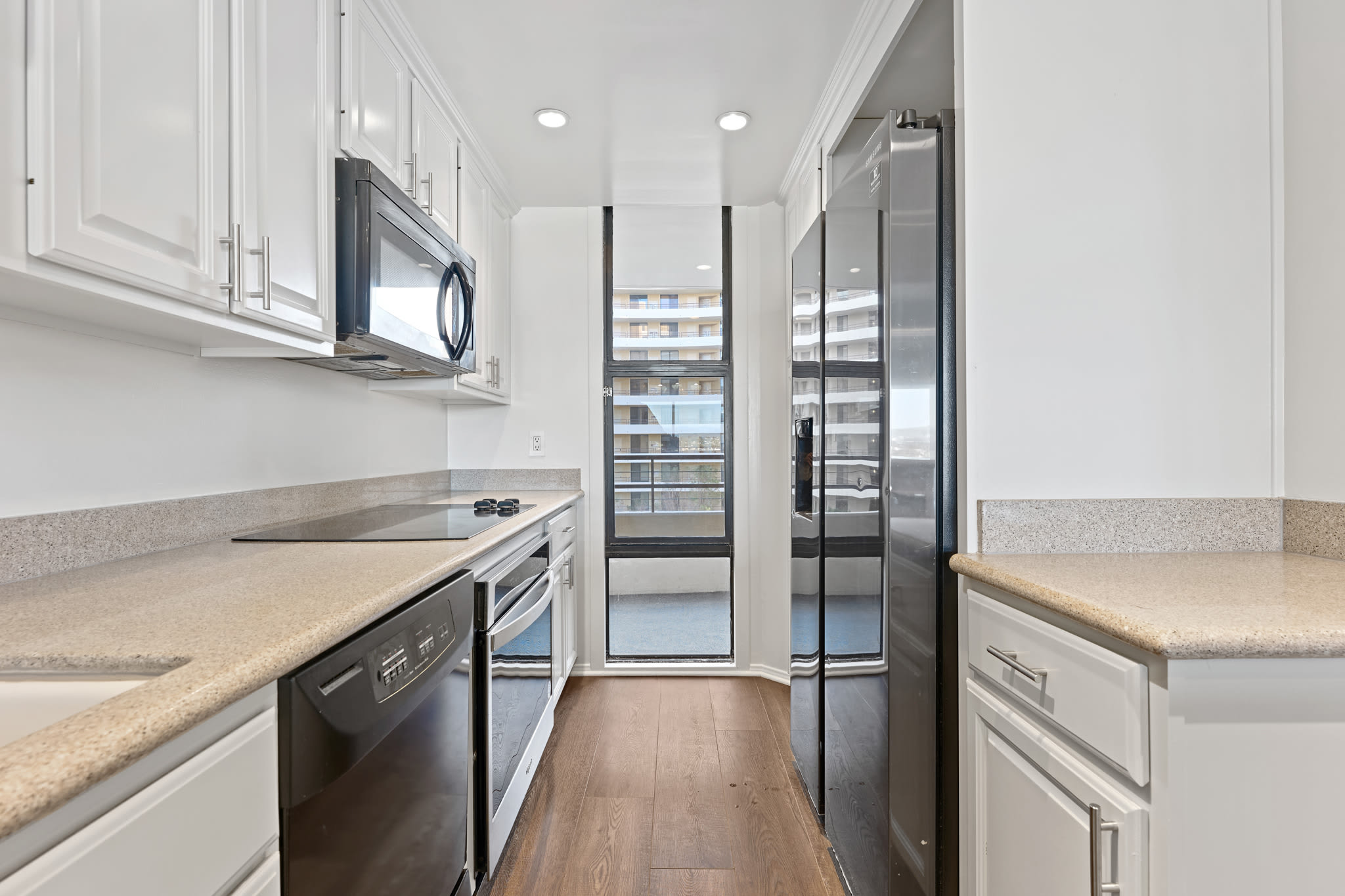 4316 Marina City Drive – photo 5