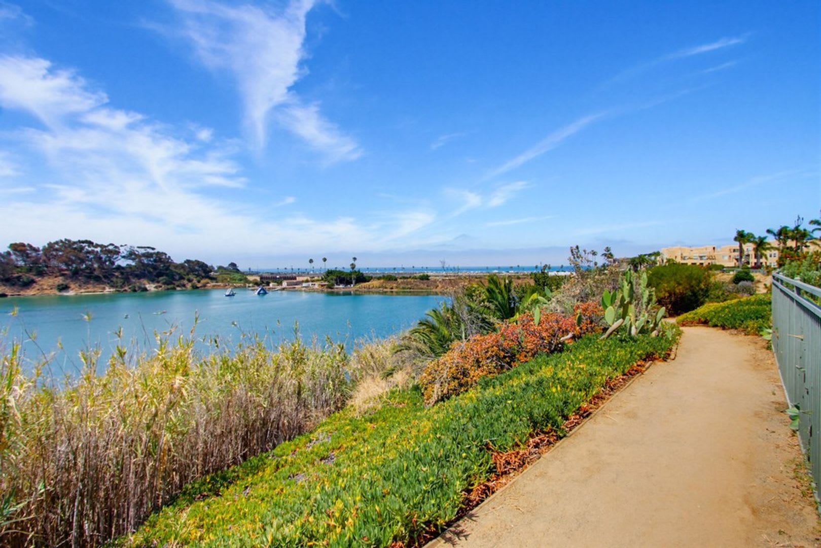 Carlsbad Condo West of 5 Freeway with Lagoon Access – photo 3