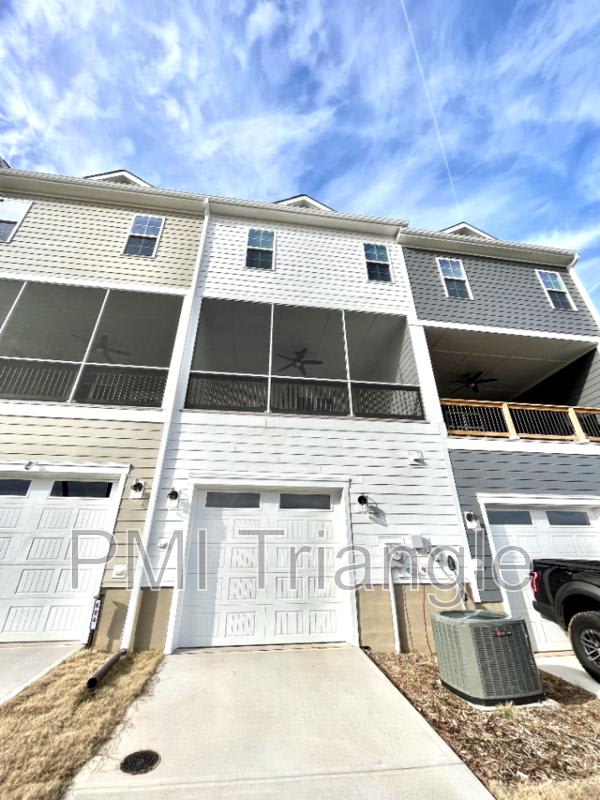 606 Gtwy Xing Ln – photo 2