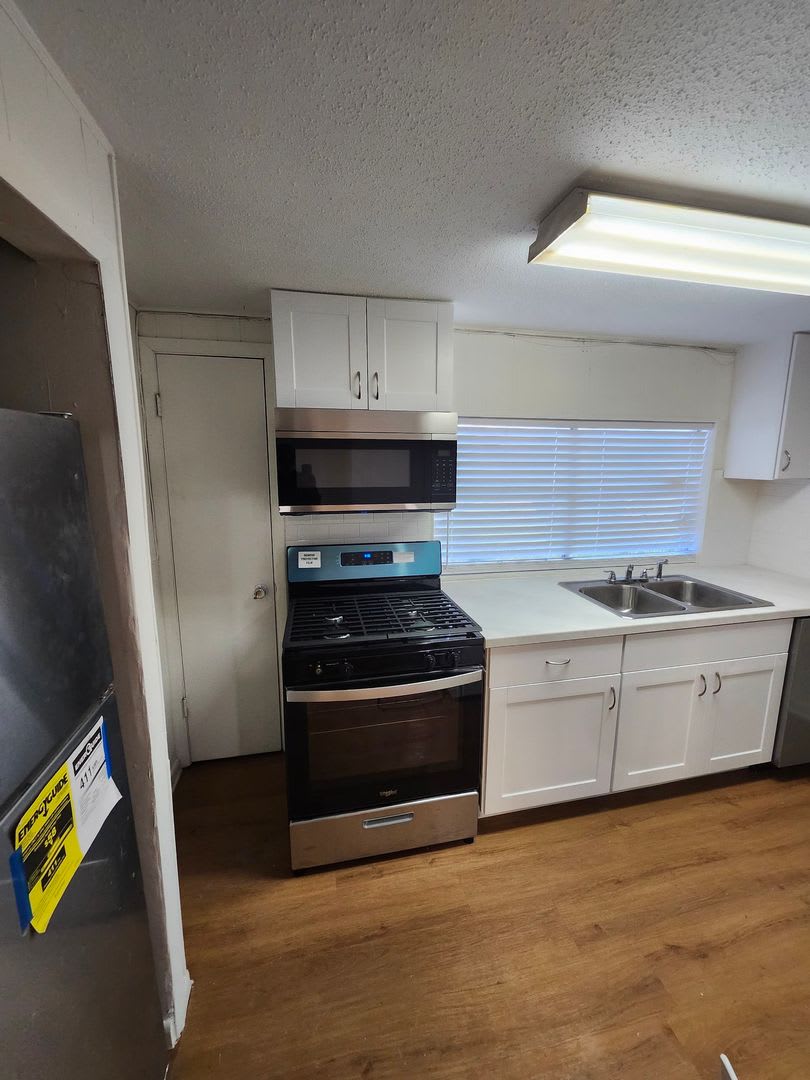 The House Boat Garage Apartment – photo 2