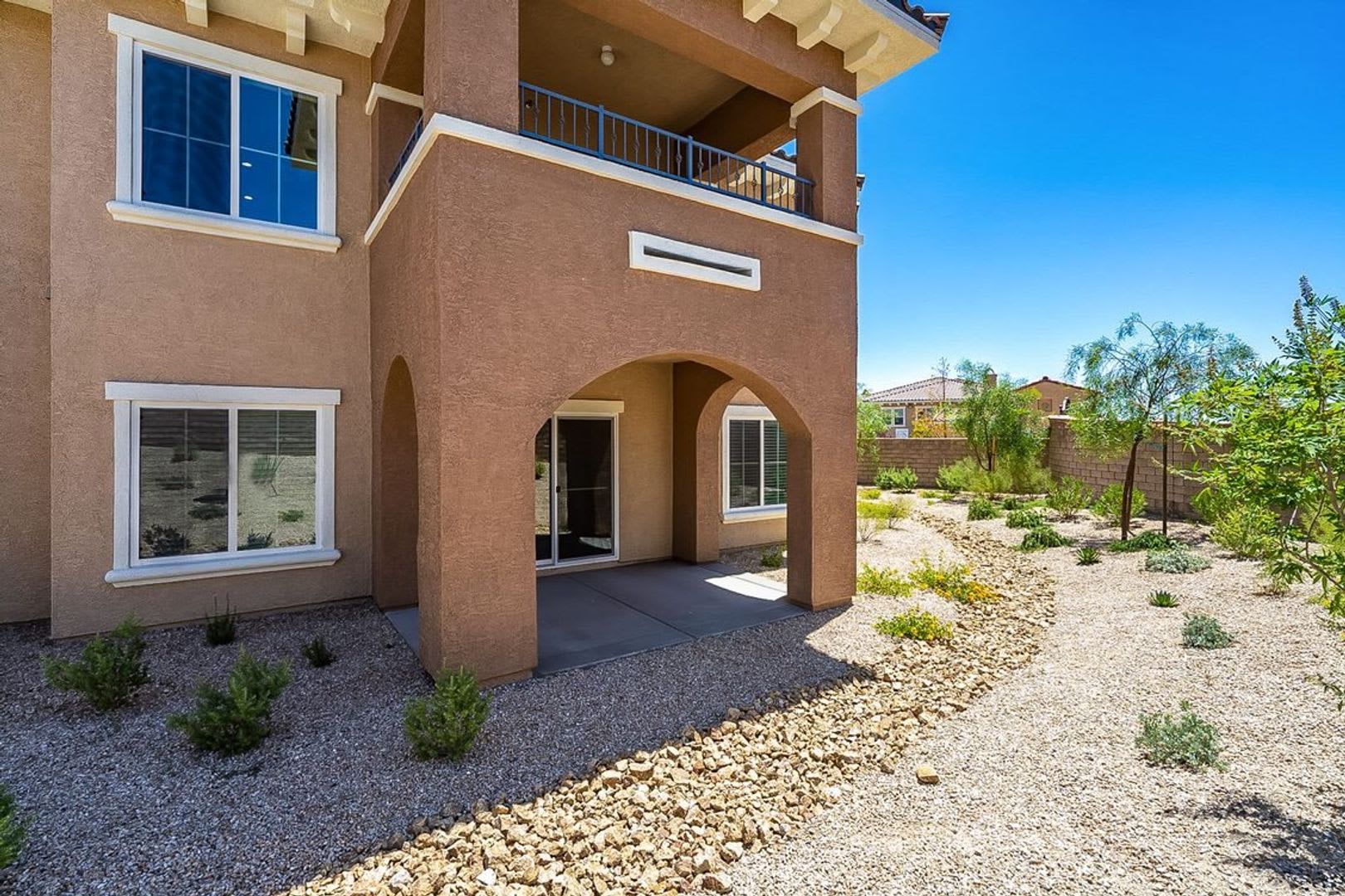 BEAUTIFUL SUMMERLIN HOME LOCATED IN THE GATED COMMUNITY OF PASEOS! – photo 5