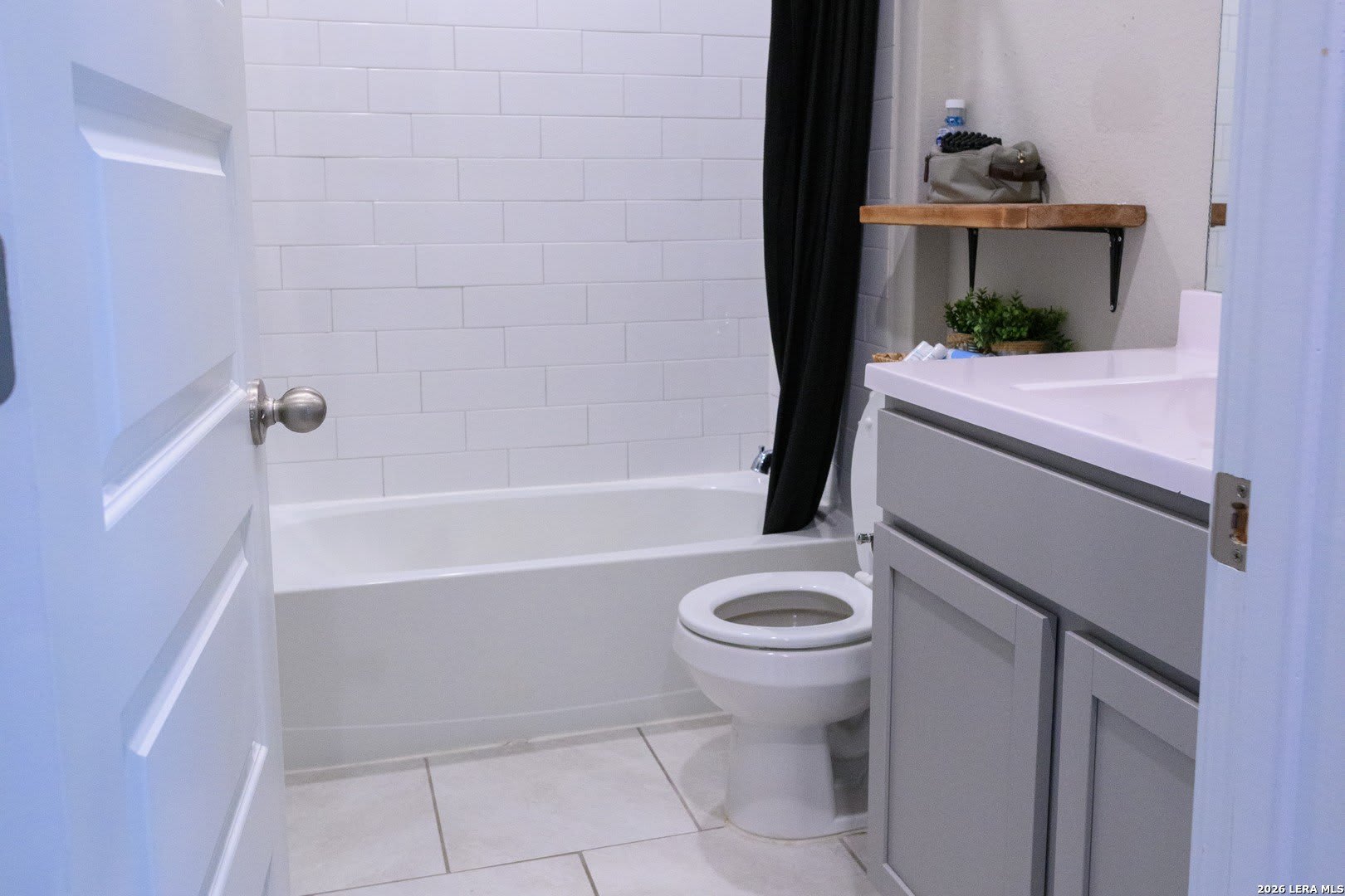 21037 RINDLE LANE – photo 4