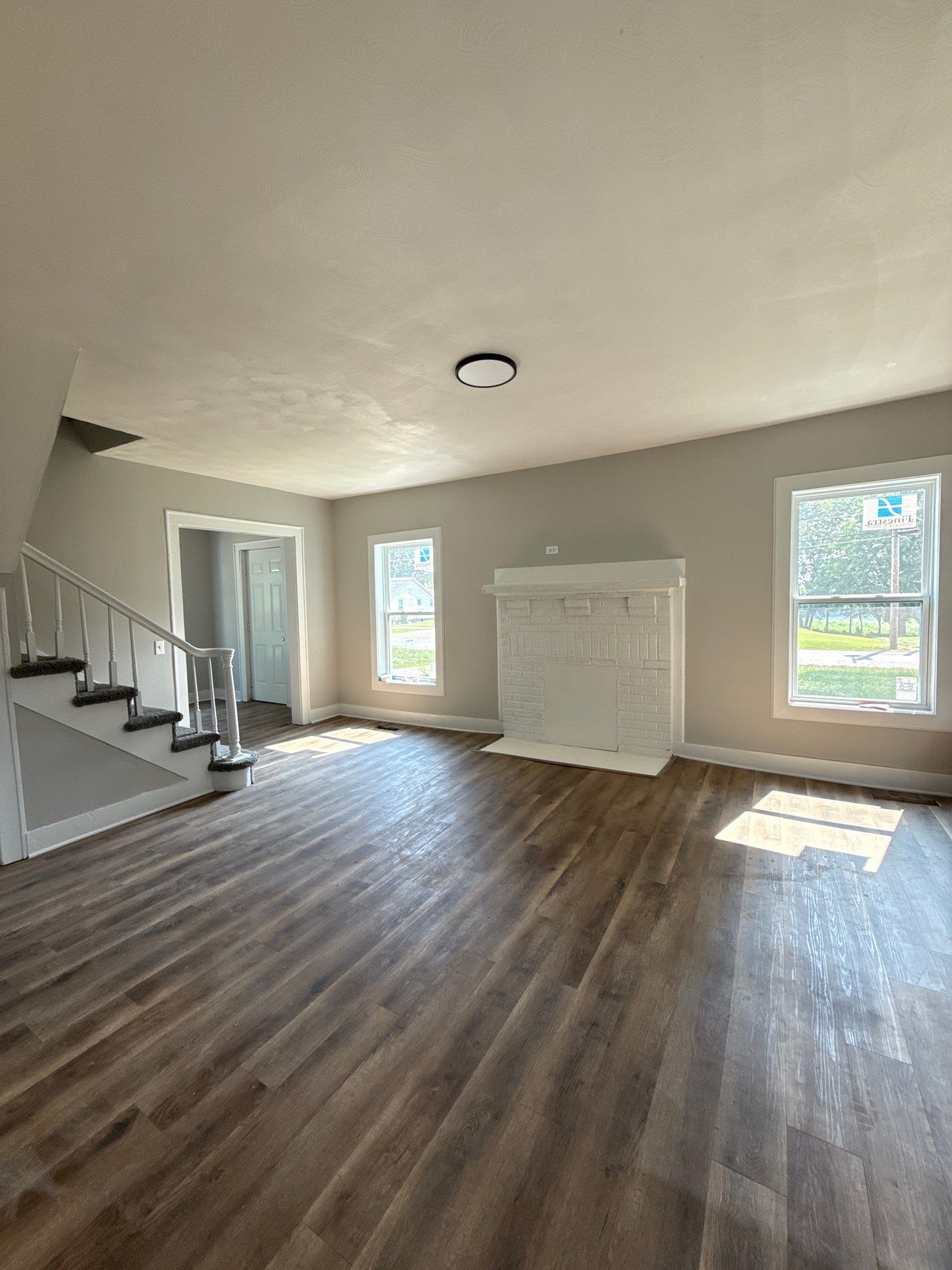 331 Eastland Avenue – photo 3