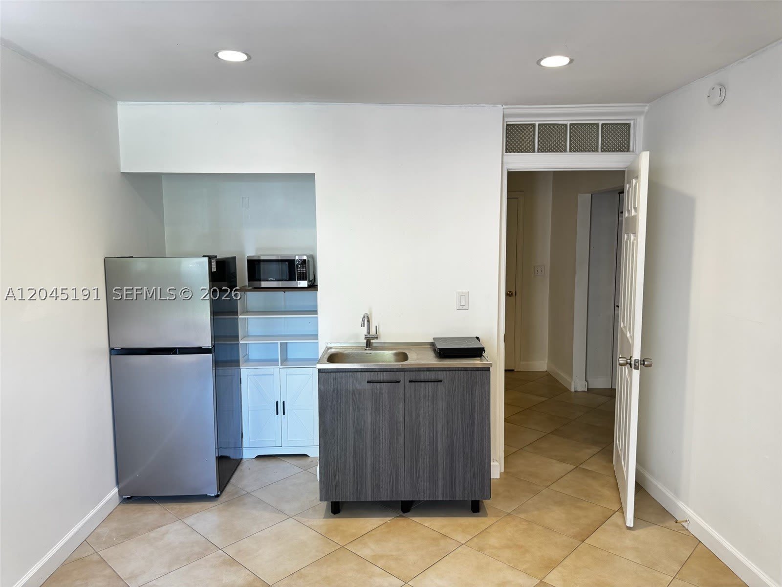 158 SW 96th Ct – photo 4