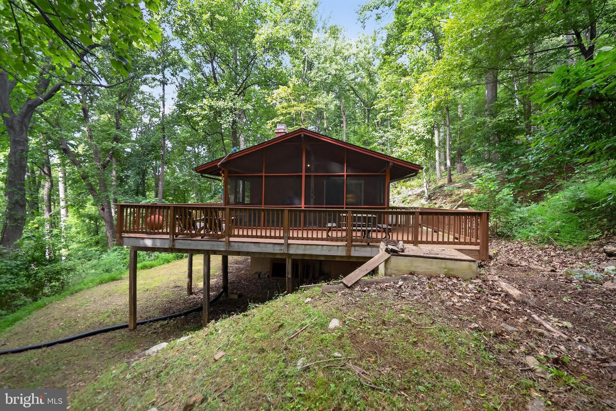 261 ROCKY SPRING Lane – photo 4