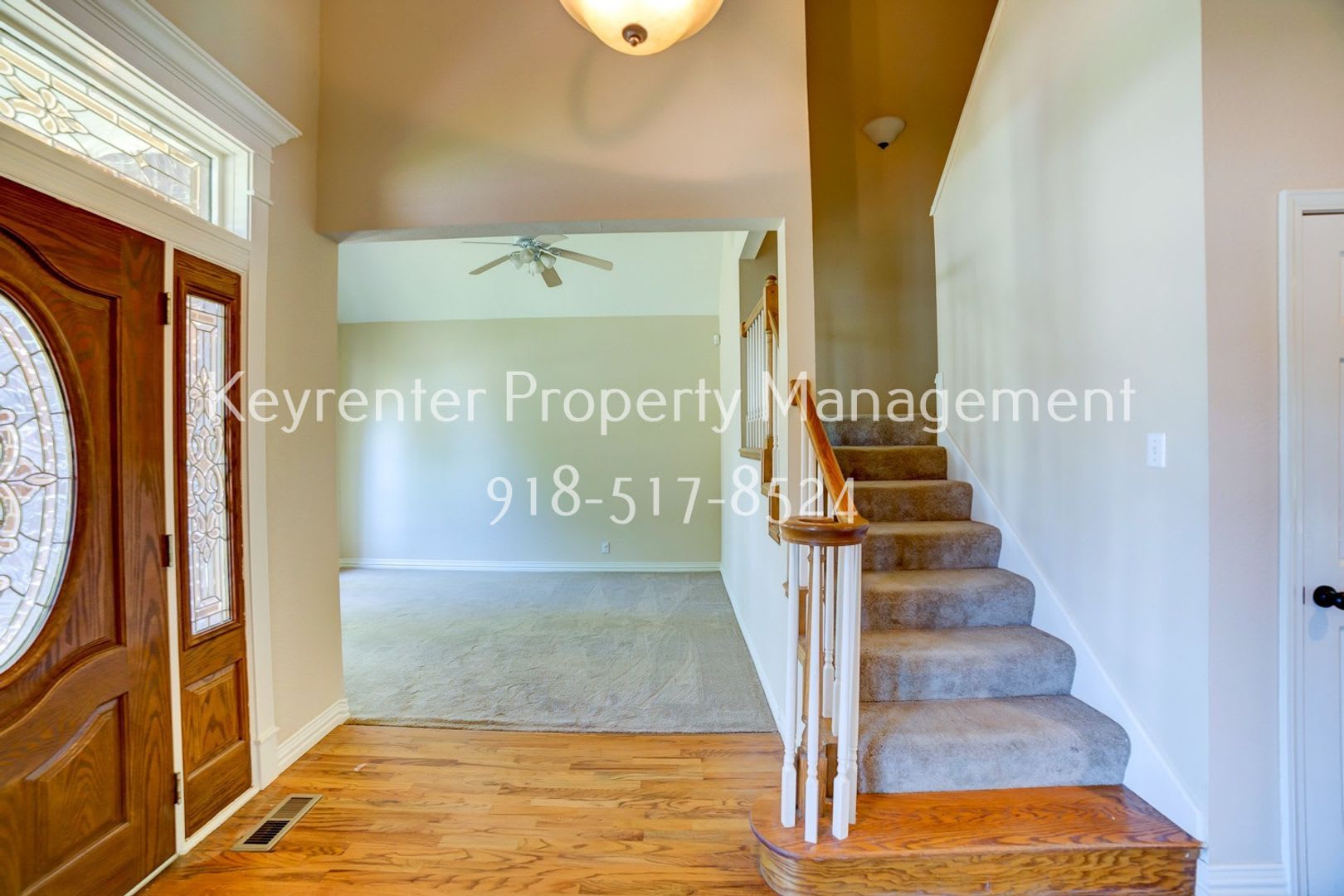 Beautiful home across from Jenks Middle School – photo 3