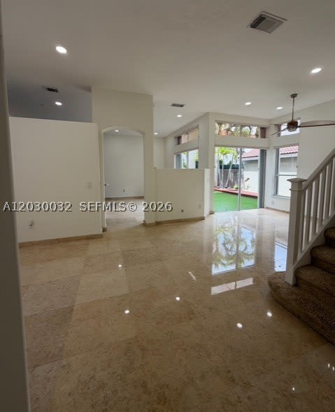 1125 Satinleaf St – photo 2