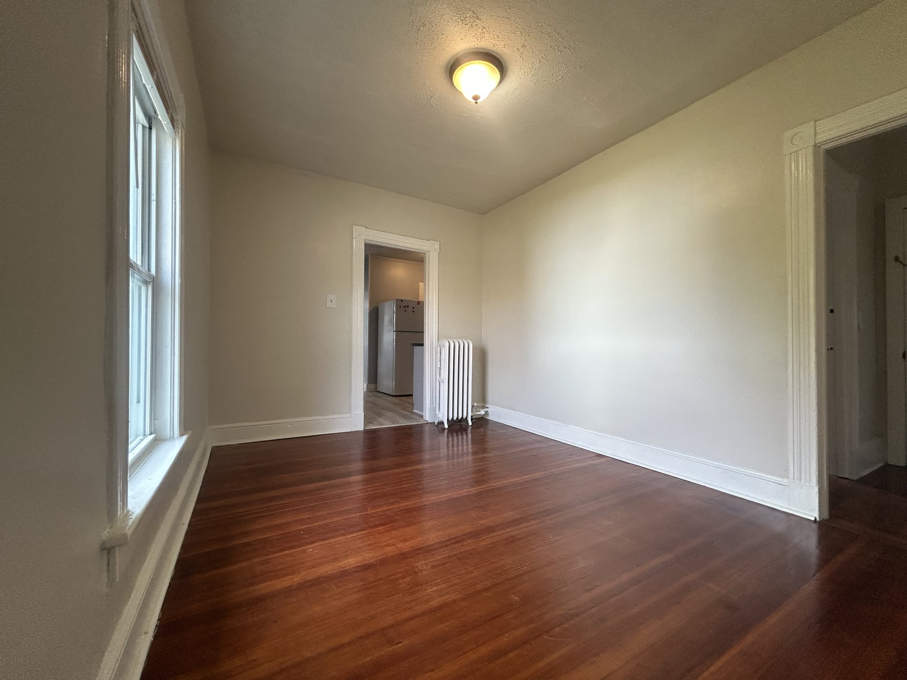 35 Kent Avenue – photo 4