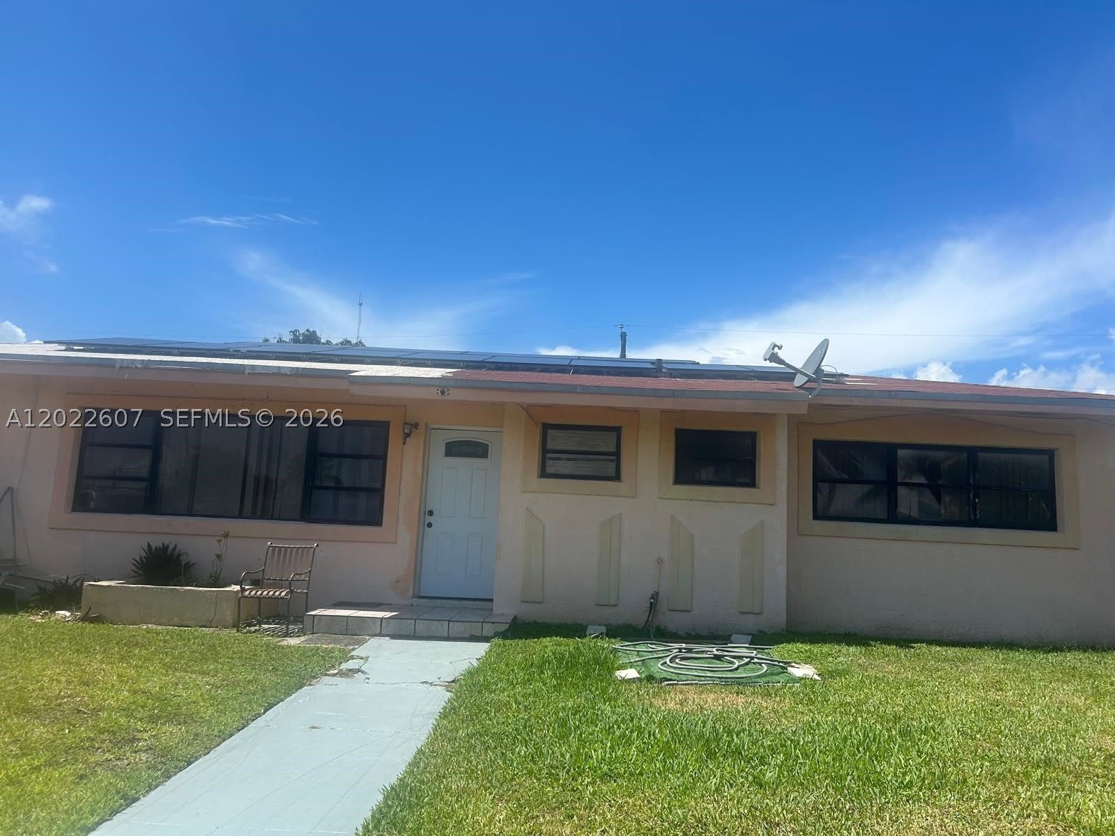 115 NW 193rd St – photo 2