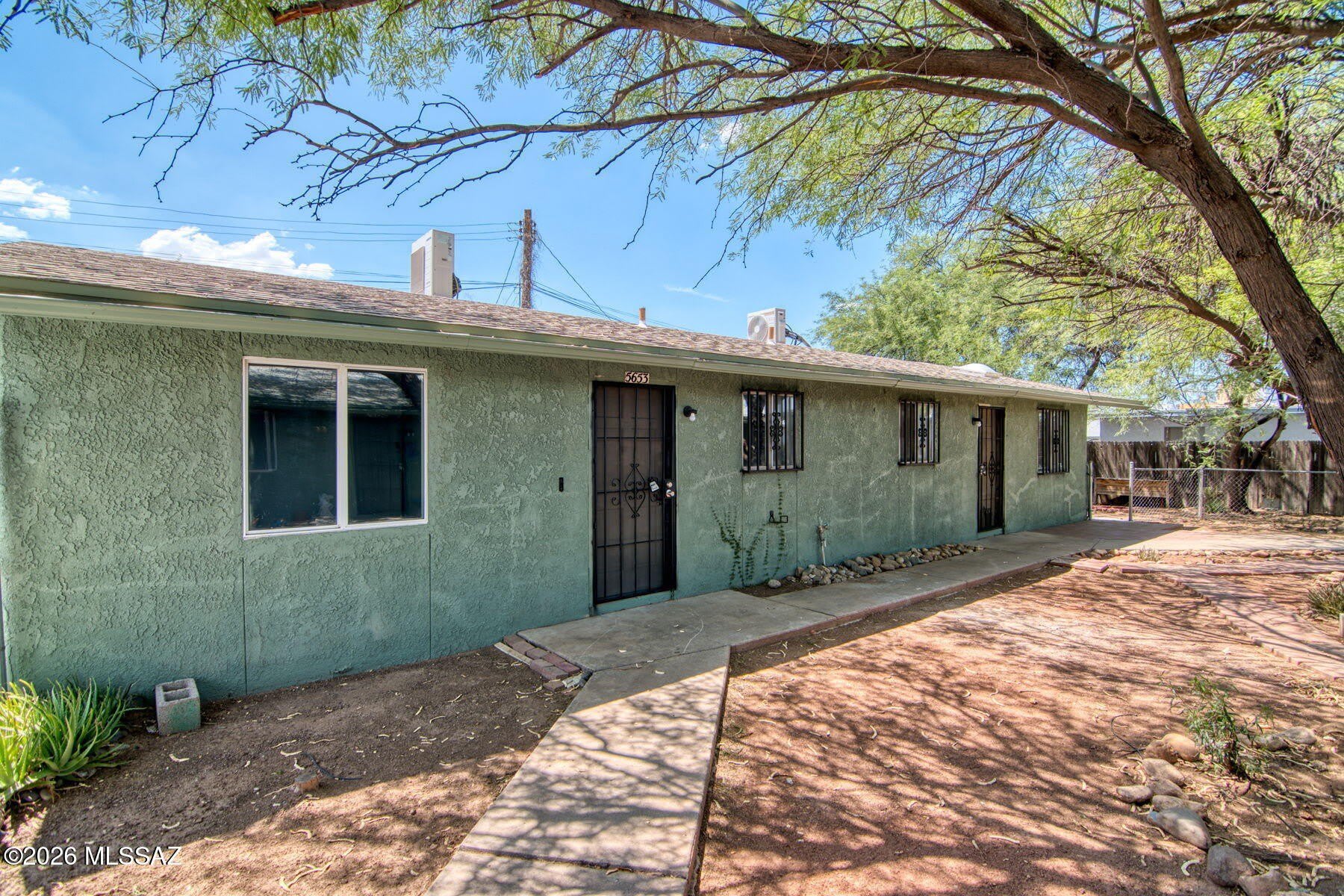 5653 E 28Th Street – photo 2
