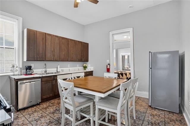 2655 ST. ANN – photo 5