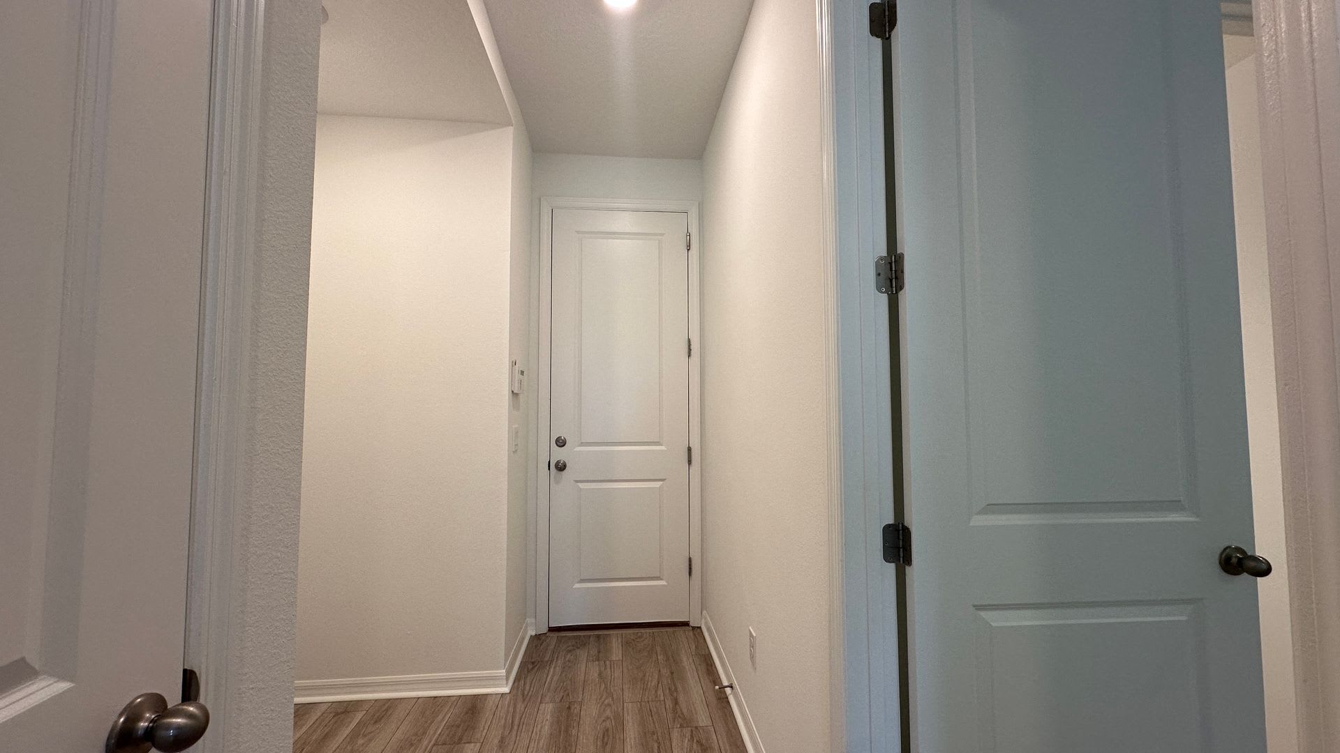 Stunning 3-Story Corner Unit with 3 Private Suites – photo 4