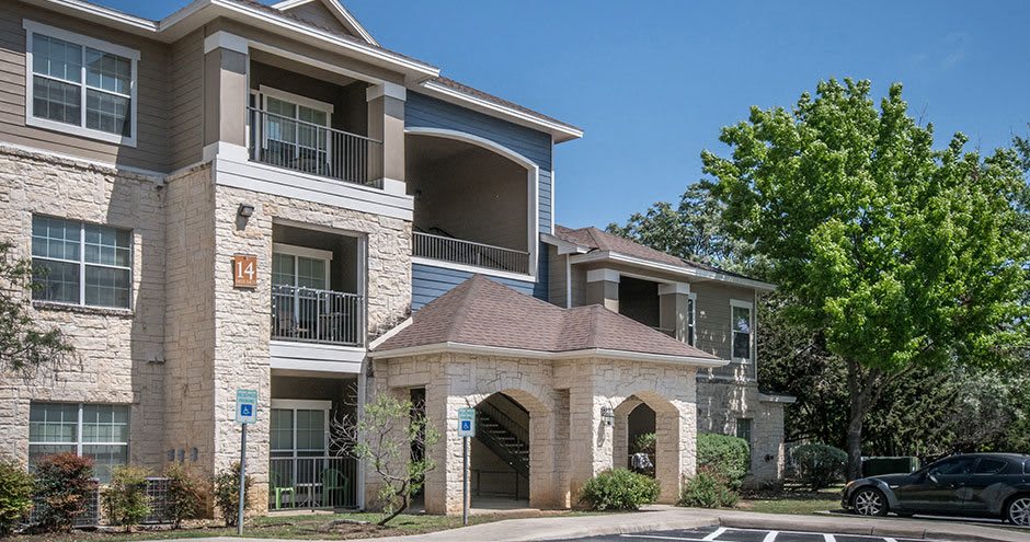 Hidden Lake Apartments – photo 4