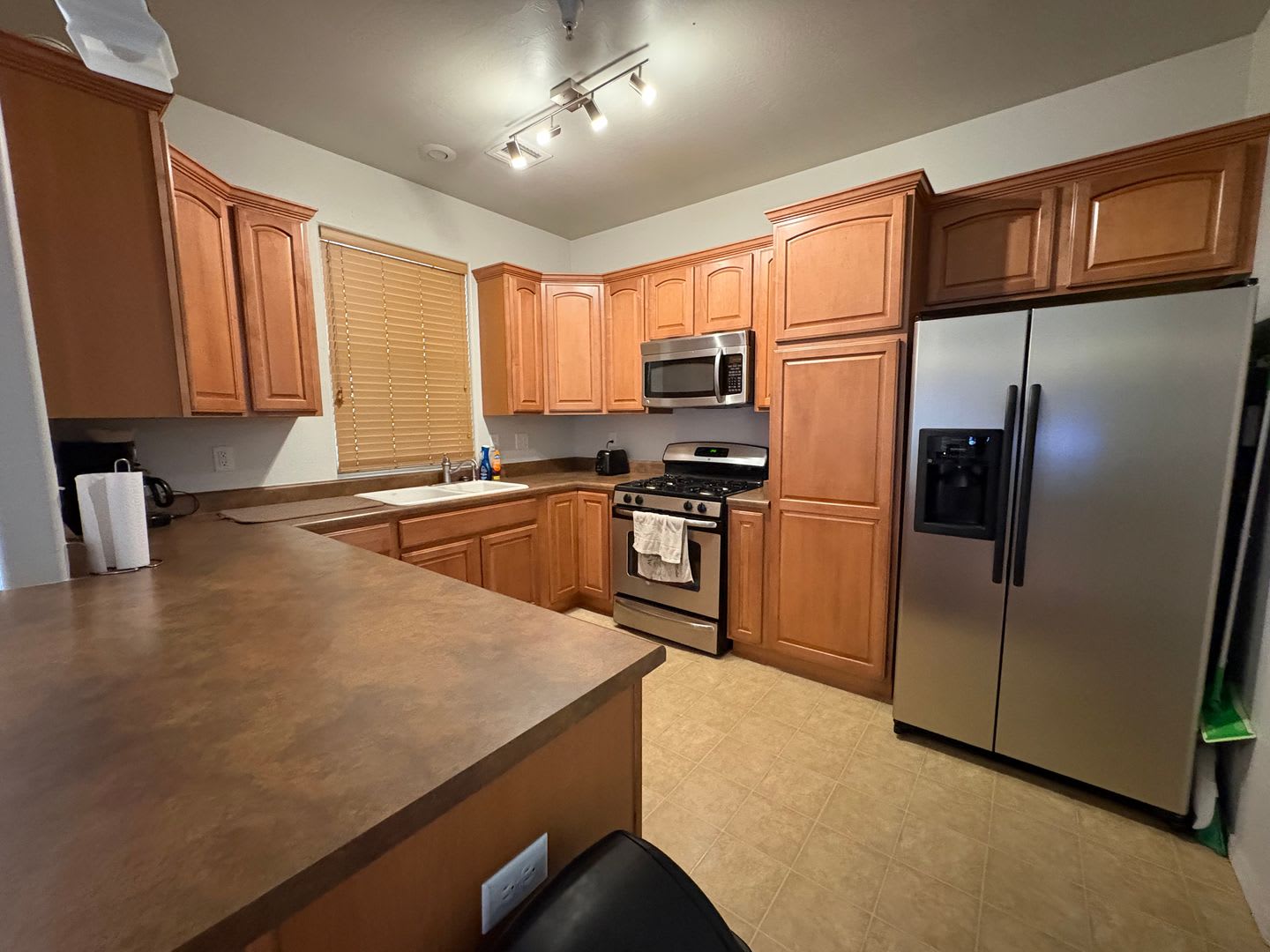 Beautiful Railroad Springs Townhome – photo 3