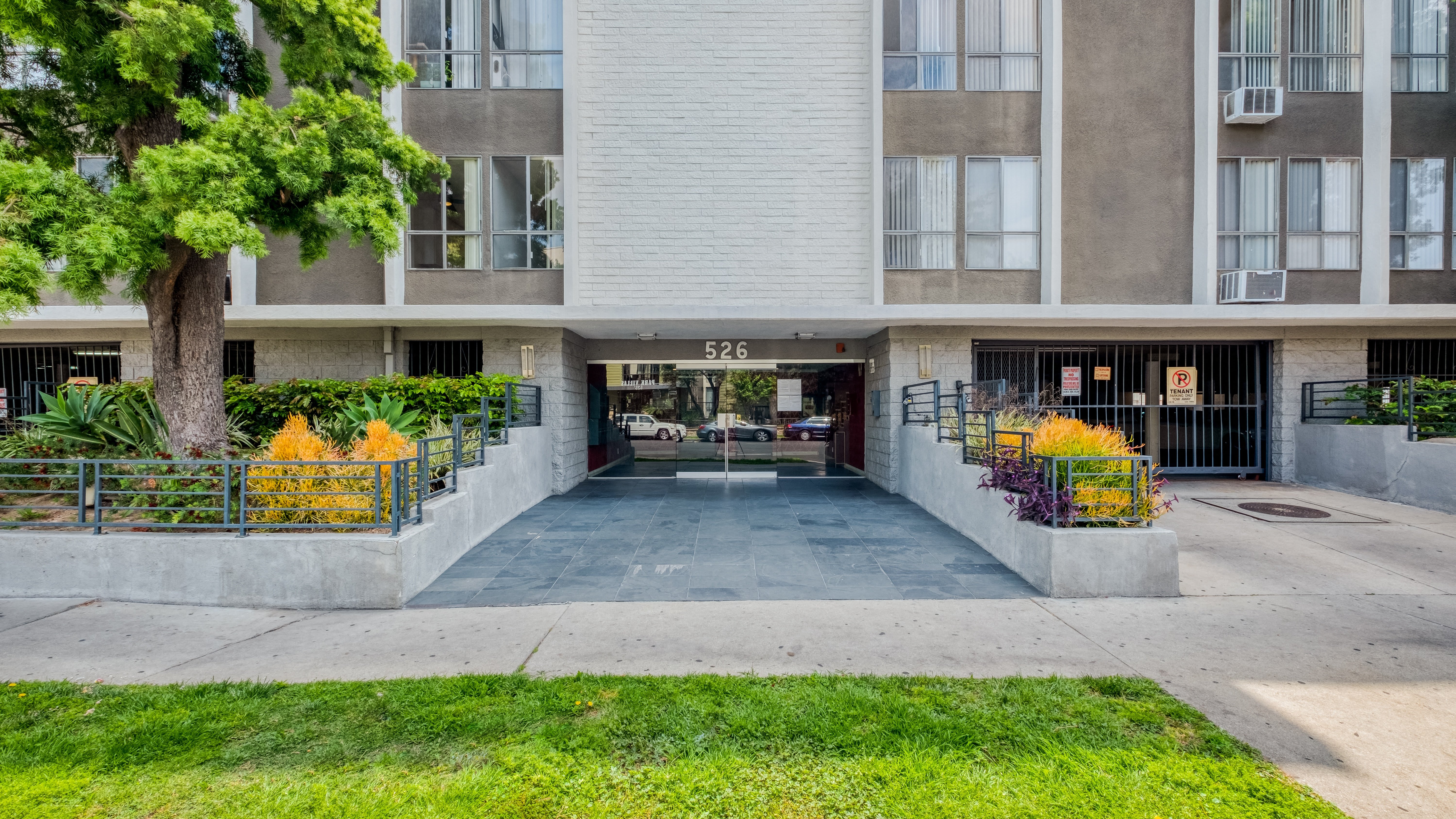 526 Ardmore – photo 4